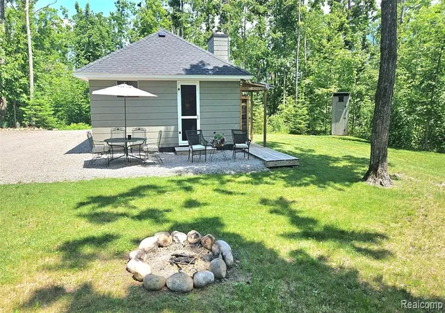 3rd image of 9110 W Gaylanta Dr, Atlanta, MI 49709 | MLS# 61004159