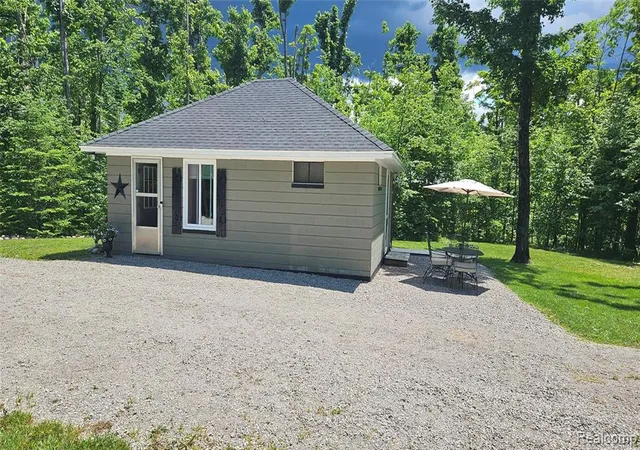 5th image of 9110 W Gaylanta Dr, Atlanta, MI 49709 | MLS# 61004159
