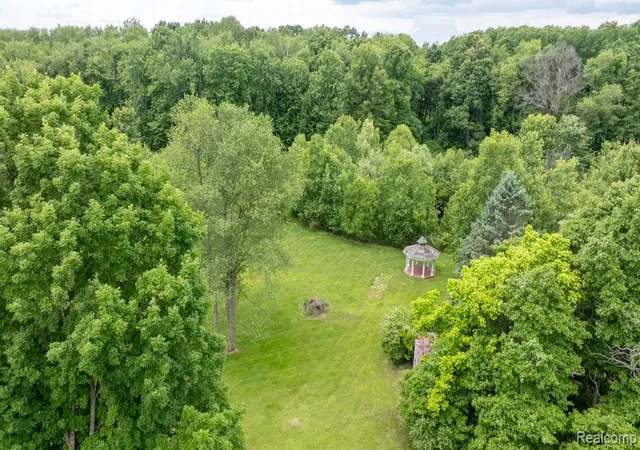 Homes for sale in Dexter, MI | 7333 Toma Rd, Dexter, MI 48130 | MLS# 61003093