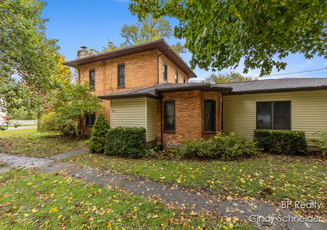 Homes for sale in Marcellus, MI | 282 N Centre St, Marcellus, MI 49067 | MLS# 70536073