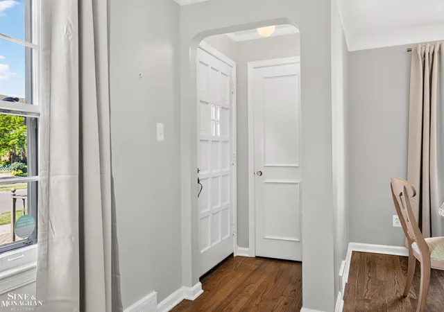 5th image of 1776 Hampton Rd, Grosse Pointe Woods, MI 48236 | MLS# 50213018