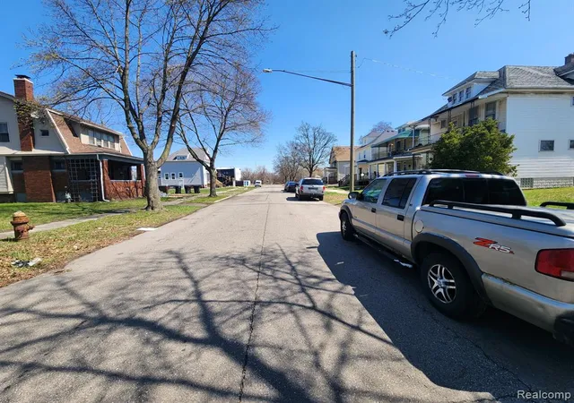 Photo 2 of Land for sale at 583 Leicester Ct, Detroit, MI 48202 | MLS# 60983796 | Listing updated on 2026-07-07