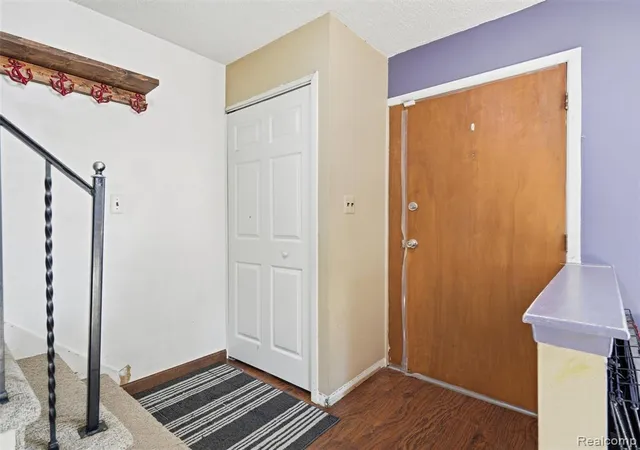 Photo 2 of Sale Pending at 27732 Westcott Crescent Cir, Farmington Hills, MI 48334 | MLS# 61018452 | Listing updated on 2026-08-23