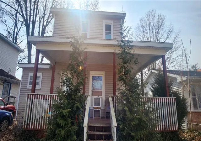 3rd image of 312 Washington St, Nashville, MI 49073 | MLS# 70544988