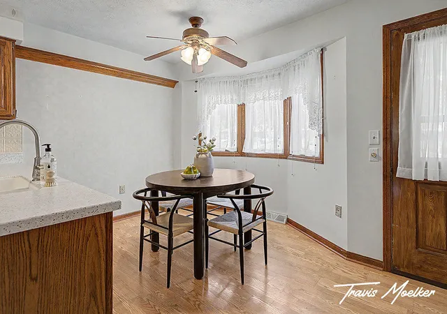 Homes for sale in Byron Center, MI | 8537 Elkwood Dr, Byron Center, MI 49315