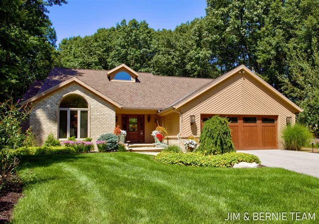 1st image of 2295 Timberlee Dr, Holland, MI 49424 | MLS# 70554043