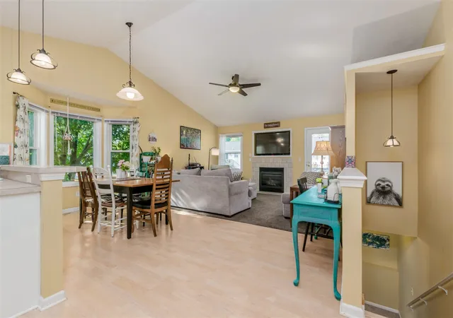 5th image of 2883 Burritt St, Grand Rapids, MI 49504 | MLS# 70493165