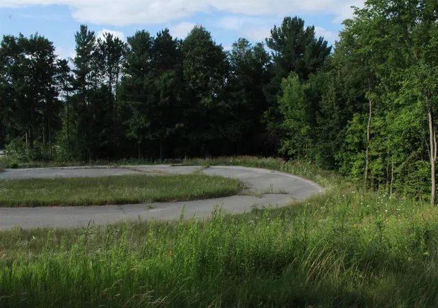 5th image of 1202 N Us31, Traverse City, MI 49685 | MLS# 80061843