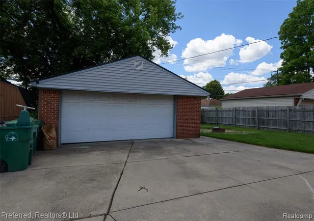 Homes for sale in Garden City, MI | 29661 Brown Ct, Garden City, MI 48135 | MLS# 61004297