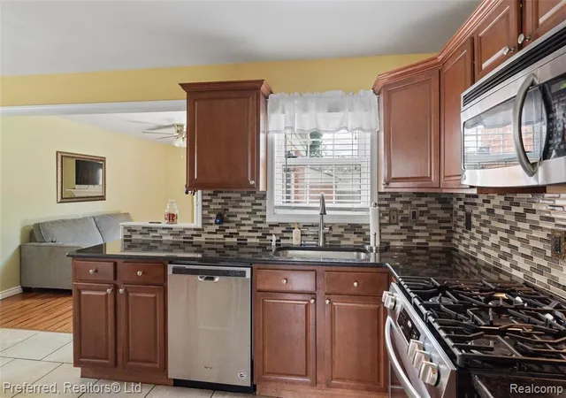 Homes for sale in Garden City, MI | 29661 Brown Ct, Garden City, MI 48135 | MLS# 61004297