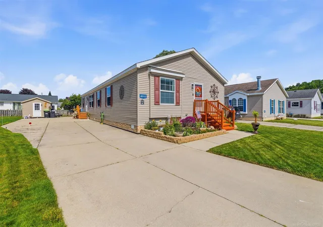 Photo 1 of Manufactured home for sale at 46112 Dunkirk Ct, Macomb Twp, MI 48044 | MLS# 50213794 | Listing updated on 2026-08-20