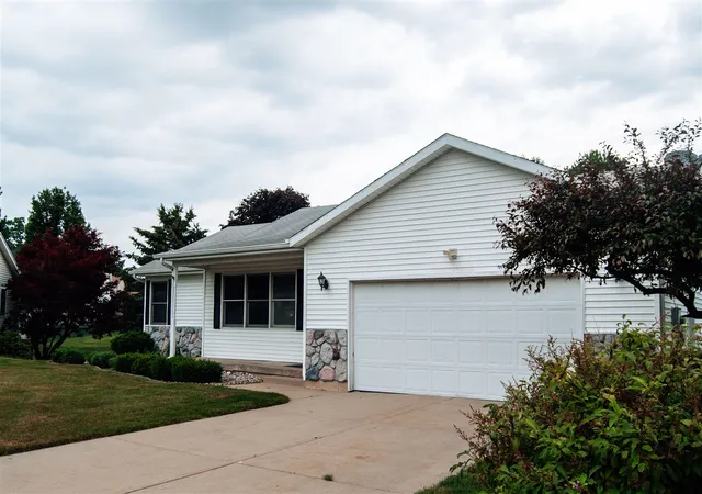 Homes for sale in Byron Center, MI | 6674 Airfield Ct, Byron Center, MI 49315 | MLS# 70539290