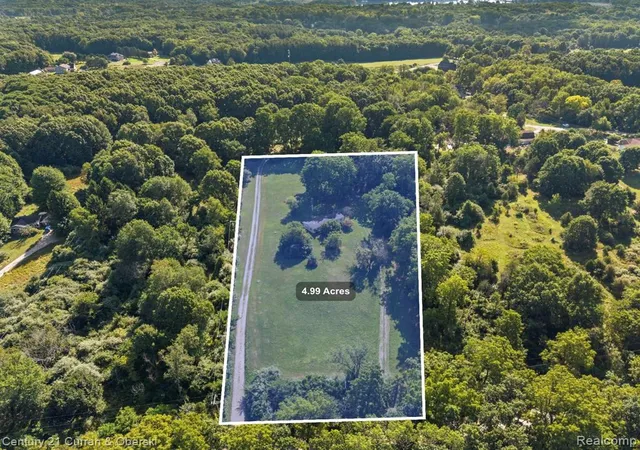Photo 1 of Sale Pending at 9202 Scully Rd, Whitmore Lake, MI 48189 | MLS# 61025184 | Listing updated on 2026-09-08