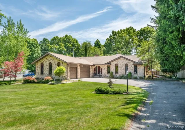 1st image of 11050 Wealthy Ln, Bruce Twp, MI 48065 | MLS# 60999689