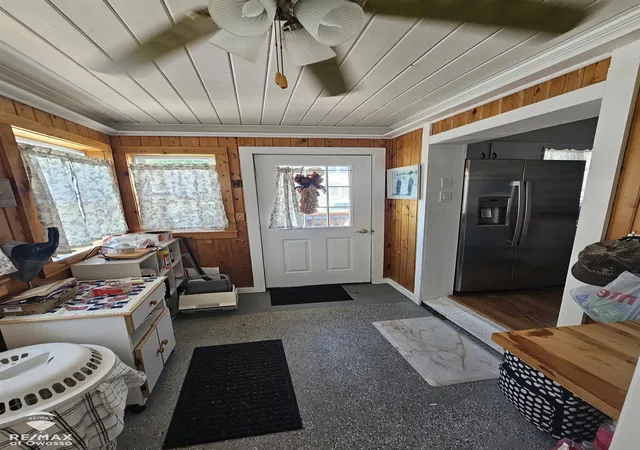 Photo 3 of Single family home for sale at 614 E Oliver St, Owosso, MI 48867 | MLS# 50217559 | Listing updated on 2026-08-08