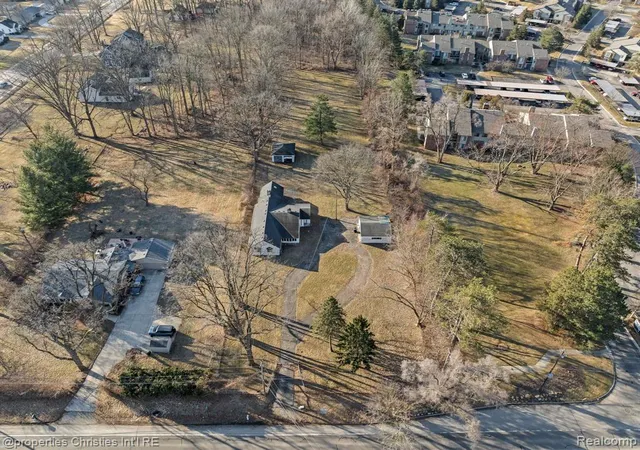 1st image of 34505 W 9 Mile Rd, Farmington, MI 48335 | MLS# 60376544