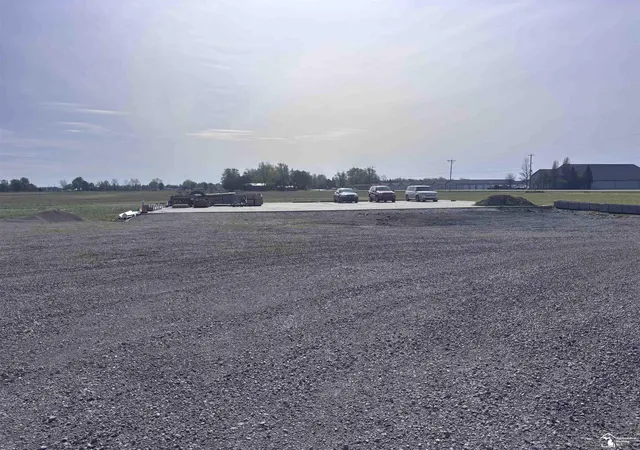 2nd image of 8302 E Us 223 Hwy, Blissfield, MI 49228 | MLS# 50205627