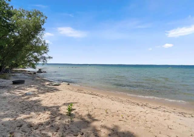 Photo 3 of Single family home for sale at 875 Lost Nations Trl, Traverse City, MI 49686 | MLS# 80072746 | Listing updated on 2026-08-27
