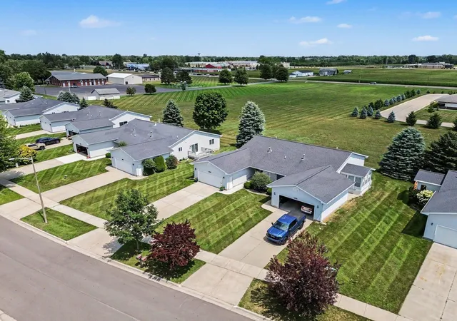Photo 3 of Condo for sale at 1013 Sweeney St, Mount Pleasant, MI 48858 | MLS# 80072903 | Listing updated on 2026-09-18