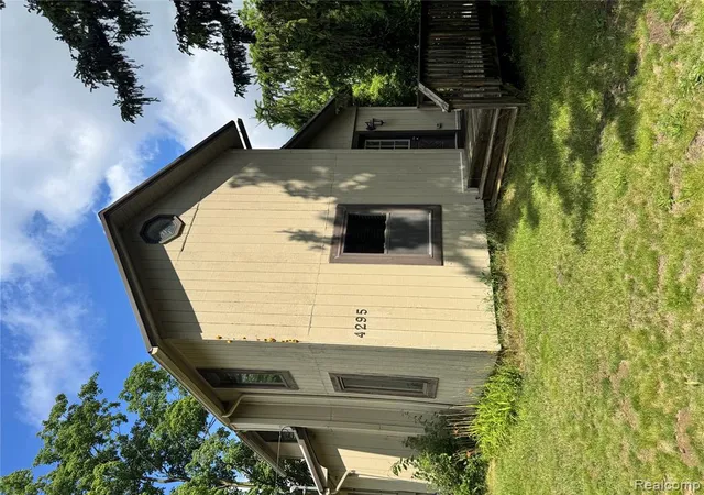 Homes for sale in Okemos, MI | 4295 Meridian Rd, Okemos, MI 48864 | MLS# 61005498