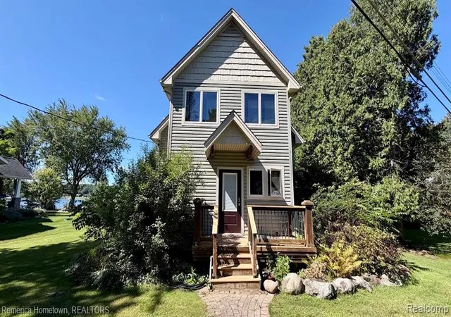 Photo 1 of Single family home for sale at 5737 Mabley Hill Rd, Fenton, MI 48430 9417 | MLS# 61024696 | Listing updated on 2026-09-12