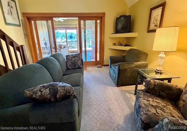 Photo 3 of Single family home for sale at 5737 Mabley Hill Rd, Fenton, MI 48430 9417 | MLS# 61024696 | Listing updated on 2026-09-12