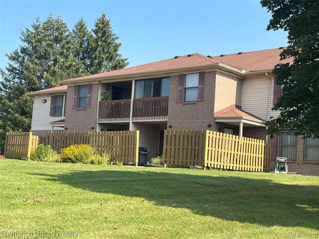 Photo 1 of Sale Pending at 19115 Surrey Ln #21, Northville, MI 48167 3136 | MLS# 61040487 | Listing updated on 2026-10-28