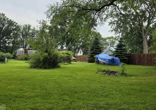 Homes for sale in Harrison Twp, MI | 24741 Old Shook Rd, Harrison Twp, MI 48045 | MLS# 50213645
