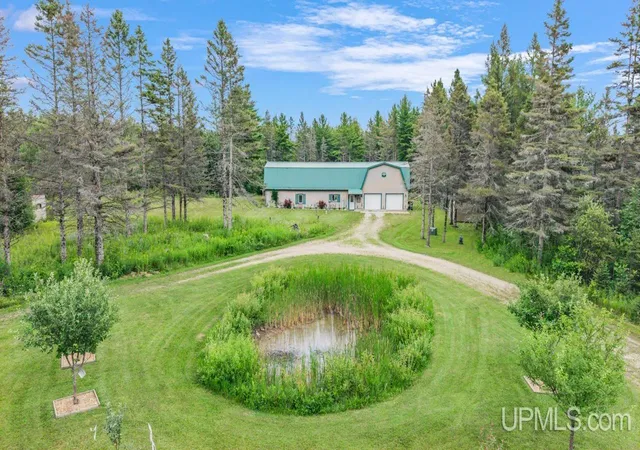 5th image of 9904 Us 2 Hwy, Rapid River, MI 49878 | MLS# 50217400