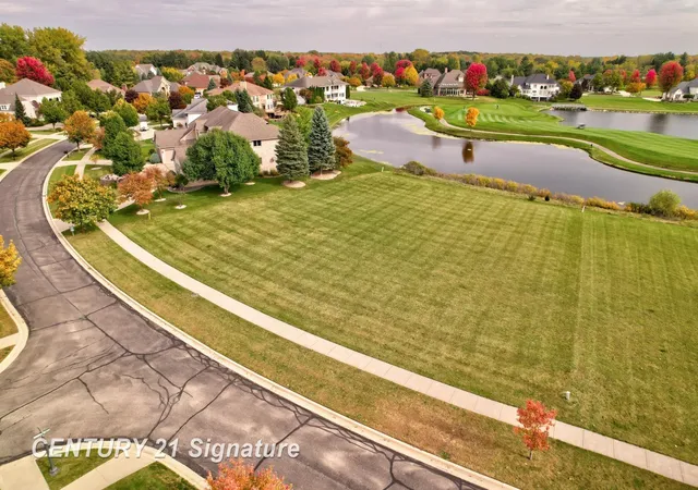 2nd image of 34 W Grove Ct, Freeland, MI 48623 | MLS# 50169240