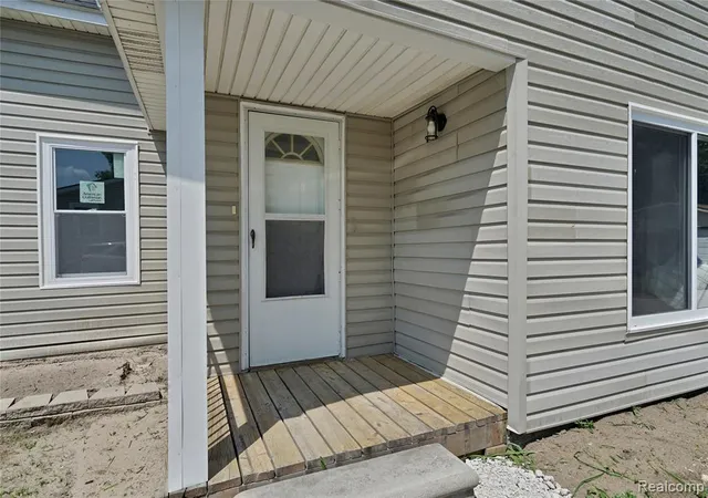 Homes for sale in Marine City, MI | 914 Chartier St, Marine City, MI 48039 | MLS# 61007274