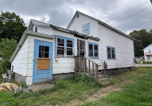 Photo 26 of Single family home for sale at 108 S 4th Street, Lanse, MI 49946 | MLS# 50218993 | Listing updated on 2026-08-19
