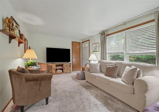 Photo 4 of Single family home for sale at 6525 Mccords Ave, Alto, MI 49302 | MLS# 70551697 | Listing updated on 2026-09-01