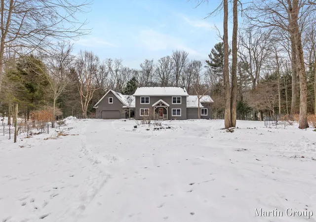 3rd image of 6142 Scenic Woods Cir, Muskegon, MI 49445 | MLS# 70503521