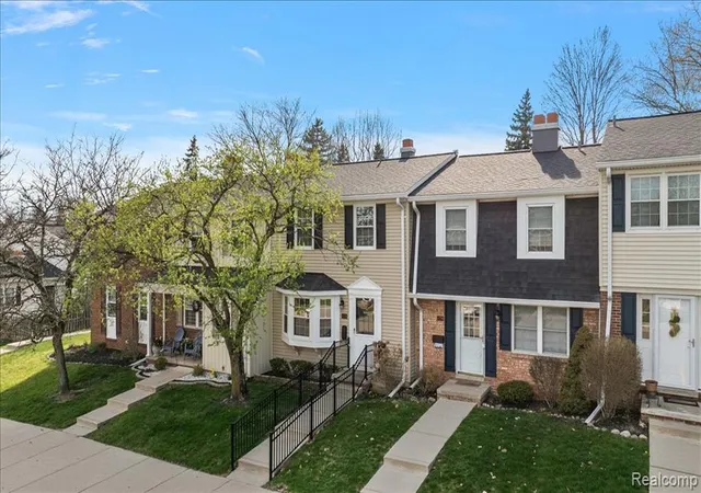 Photo 2 of Condominium at 42754 Lyric Ct, Northville, MI 48167 | MLS# 60984106 |  | Sold on 2026-05-20