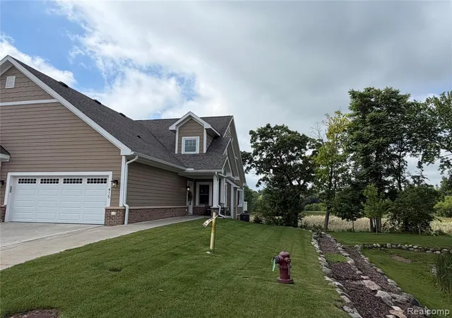 Homes for sale in Dexter, MI | 415 Baker Crossing, Dexter, MI 48130 1508 | MLS# 61007691