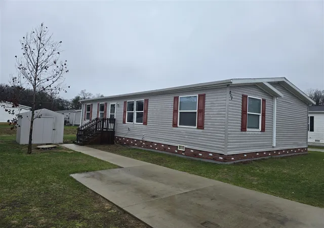 Photo 1 of Single family home for sale at 217 Braeburn Dr, Muskegon, MI 49442 | MLS# 70547356 | Listing updated on 2026-09-03