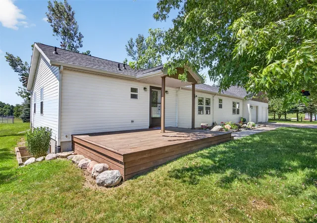 Homes for sale in Remus, MI | 10100 W Jordan Rd, Remus, MI 49340 | MLS# 70543368