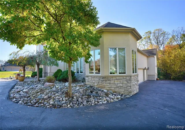 5th image of 5166 Warwick Woods Trl, Grand Blanc, MI 48439 | MLS# 60971592