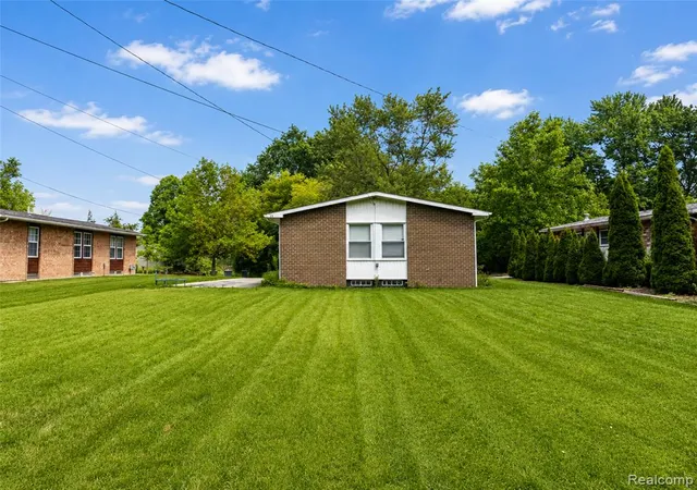 Photo 30 of Single family home for sale at 3120 La Salle Dr, Ann Arbor, MI 48108 1987 | MLS# 61009193 | Listing updated on 2026-09-07