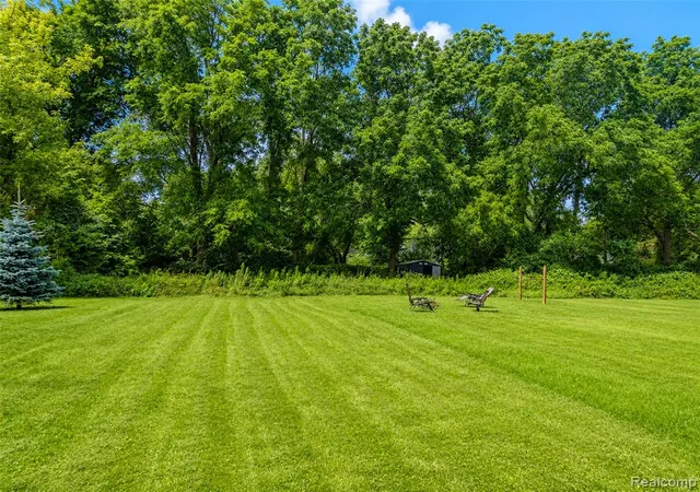 Photo 4 of Single family home for sale at 3120 La Salle Dr, Ann Arbor, MI 48108 1987 | MLS# 61009193 | Listing updated on 2026-09-07