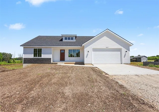 Homes for sale in Allegan, MI | 2607 122nd Ave, Allegan, MI 49010 | MLS# 70539141
