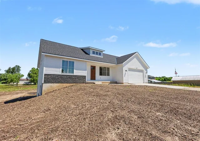 Homes for sale in Allegan, MI | 2607 122nd Ave, Allegan, MI 49010 | MLS# 70539141