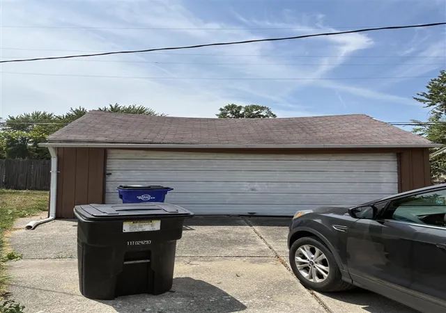 Photo 3 of Sale Pending at 10734 E Outer Dr, Detroit, MI 48224 | MLS# 70552257 | Listing updated on 2026-08-28