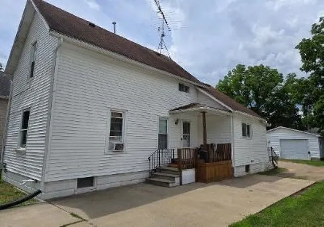 Homes for sale in Owosso, MI | 710 Alger Ave, Owosso, MI 48867 | MLS# 50211726