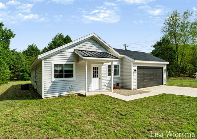 Photo 2 of Sale Pending at 8121 Bowens Mill Rd, Middleville, MI 49333 | MLS# 70555032 | Listing updated on 2026-09-04