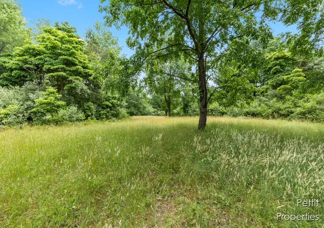 Photo 3 of Sale Pending at 6804 S Maple Is Rd, Nunica, MI 49448 | MLS# 70532620 | Listing updated on 2026-06-29