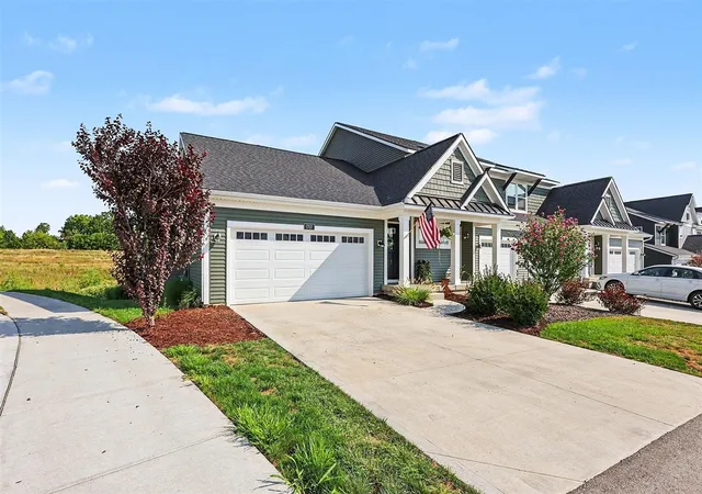 Listing Photo 3 - Condo for sale in building located at 1707 SW Thyme Dr, Byron Center, MI 49315