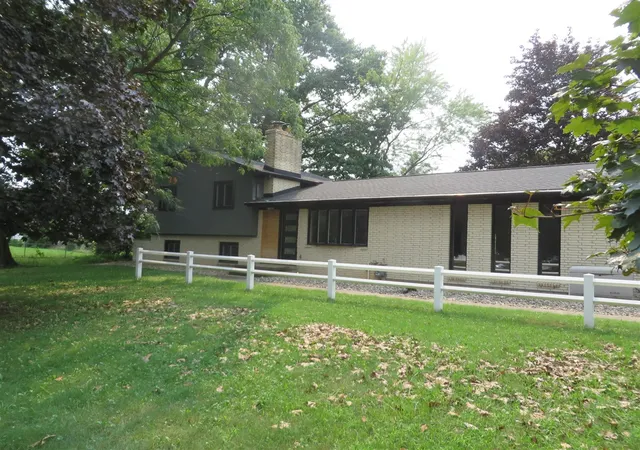 Photo 1 of Sale Pending at 5591 Wing Ave, Grand Rapids, MI 49512 | MLS# 70551698 | Listing updated on 2026-08-19