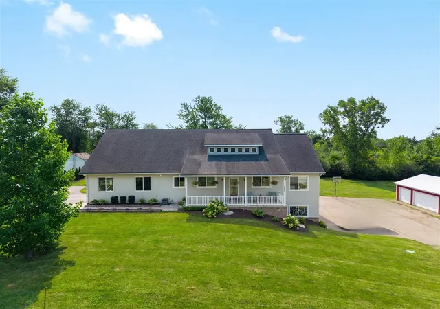 2nd image of 3909 Ann Arbor Saline Rd, Ann Arbor, MI 48103 | MLS# 70542190